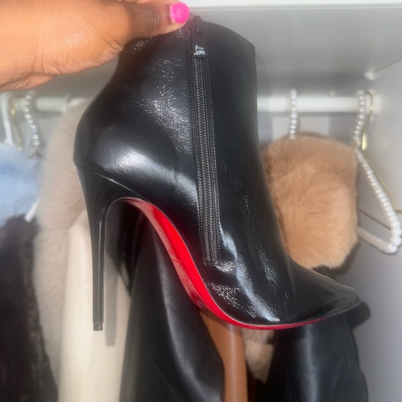 Christian Louboutin Shoes - So Kate 100 heeled ankle-boot
